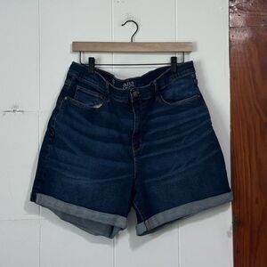 Ana a new approach high rise midi denim jean shorts size 18